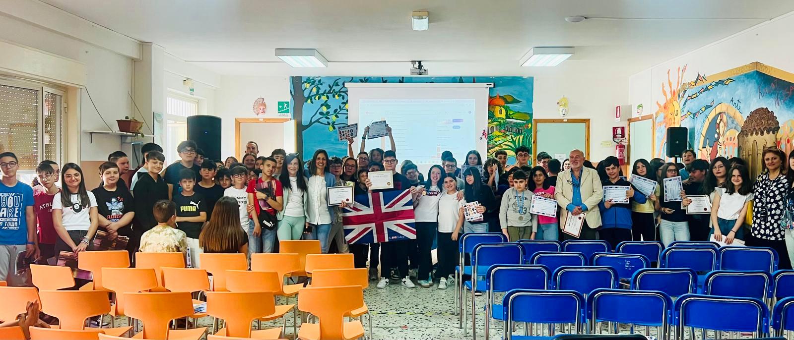 San Cataldo. Cerimonia di premiazione all’Istituto comprensivo “Carducci” del concorso in lingua inglese “The Big Challenge 2025”
