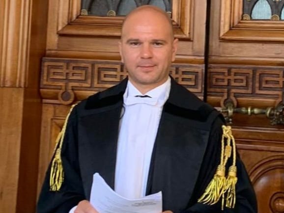 Sentenza storica della Corte Costituzionale: Il T.S.O. va notificato e discusso con il paziente. La battaglia di una donna nissena apre la strada a nuovi diritti