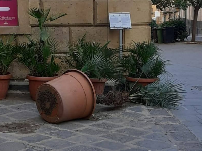 Caltanissetta e il decoro urbano: riflettori sul centro storico tra degrado e progetti di riqualificazione