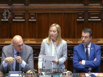 Iran, Meloni alla Camera: “Nessun aereo americano partito da basi italiane”