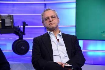 Mentana lascia La7? Il post misterioso: “Devi capire quando è il momento di staccare”