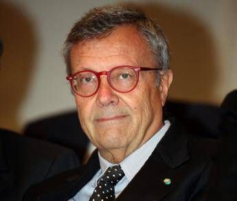 Morto Giancarlo Santalmassi, volto storico del Tg2. Aveva 83 anni