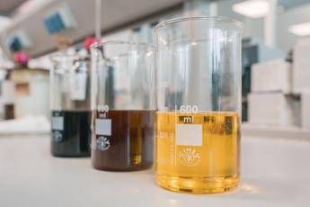 Oli usati: accordo Cnr-Conou per smaltimento, recupero e rigenerazione