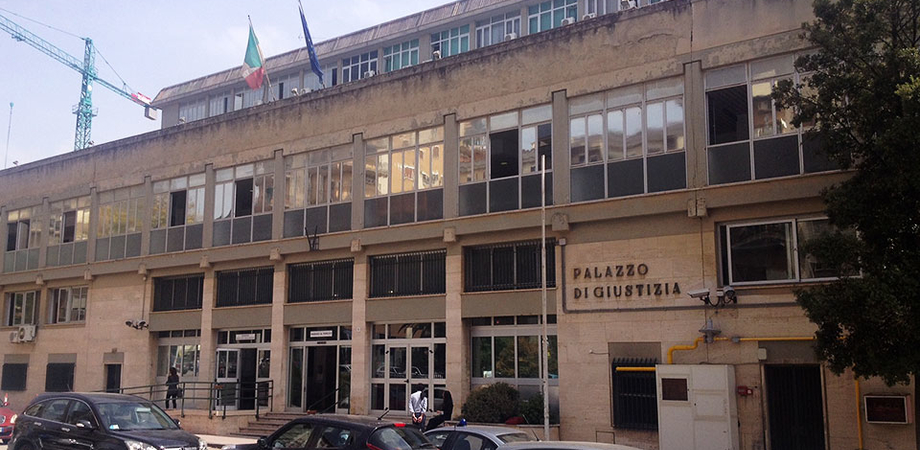 Processo su depistaggio Capaci a Caltanissetta, botta e risposta tra vicecomandante Minicucci e avvocati