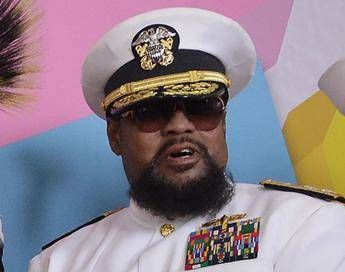 Palermo, malore sul palco per cantante dei Village People: sospeso lo show