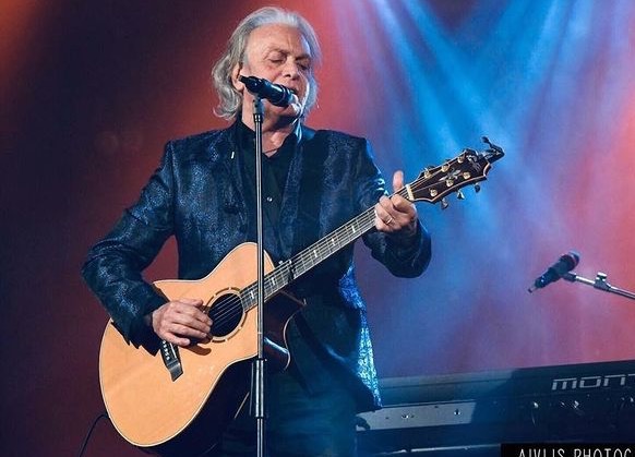 Riccardo Fogli in concerto a Delia il 18 luglio: la leggenda della musica italiana sul palco di piazza Madrice