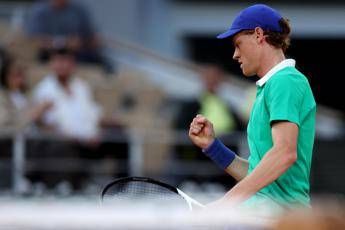 Roland Garros, Sinner elimina Rublev senza fatica. Ora Bublik