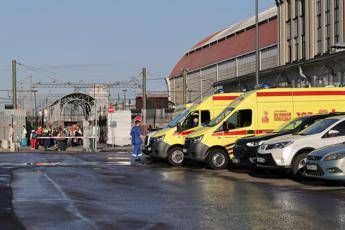 Russia, crollano due ponti ferroviari al confine con l’Ucraina: morti e feriti