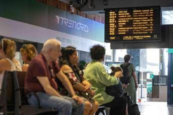 Sciopero dei trasporti in tutta Italia oggi, a rischio treni, aerei e bus