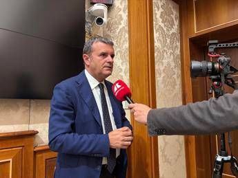 Sostenibilità, Centinaio (Lega): “Lavorare contro lo spreco alimentare”