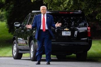 Stop viaggi in Usa, Trump firma divieto per 12 Paesi: perché e cosa sappiamo