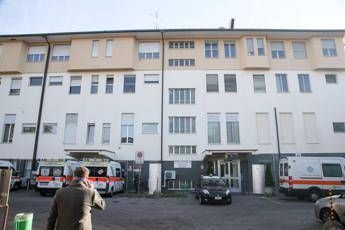 Varese, uccide la moglie ricoverata in ospedale e poi si spara