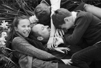 William, il lato tenero del principe nelle foto con i figli per la festa del papà