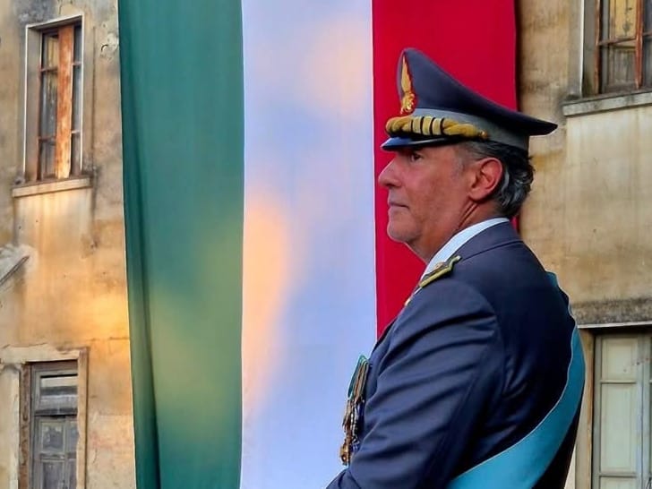 Caltanissetta. La Guardia di Finanza festeggia il 251° anniversario della fondazione del Corpo, consegnate ricompense d’ordine morale ai militari distintisi in servizio