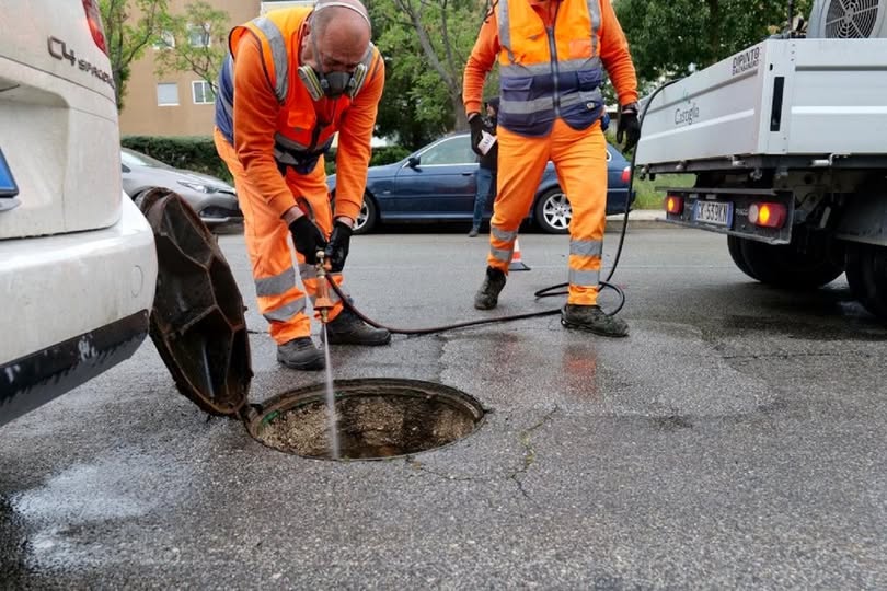 Campofranco. Intervento di deblattizzazione su tutto il territorio urbano