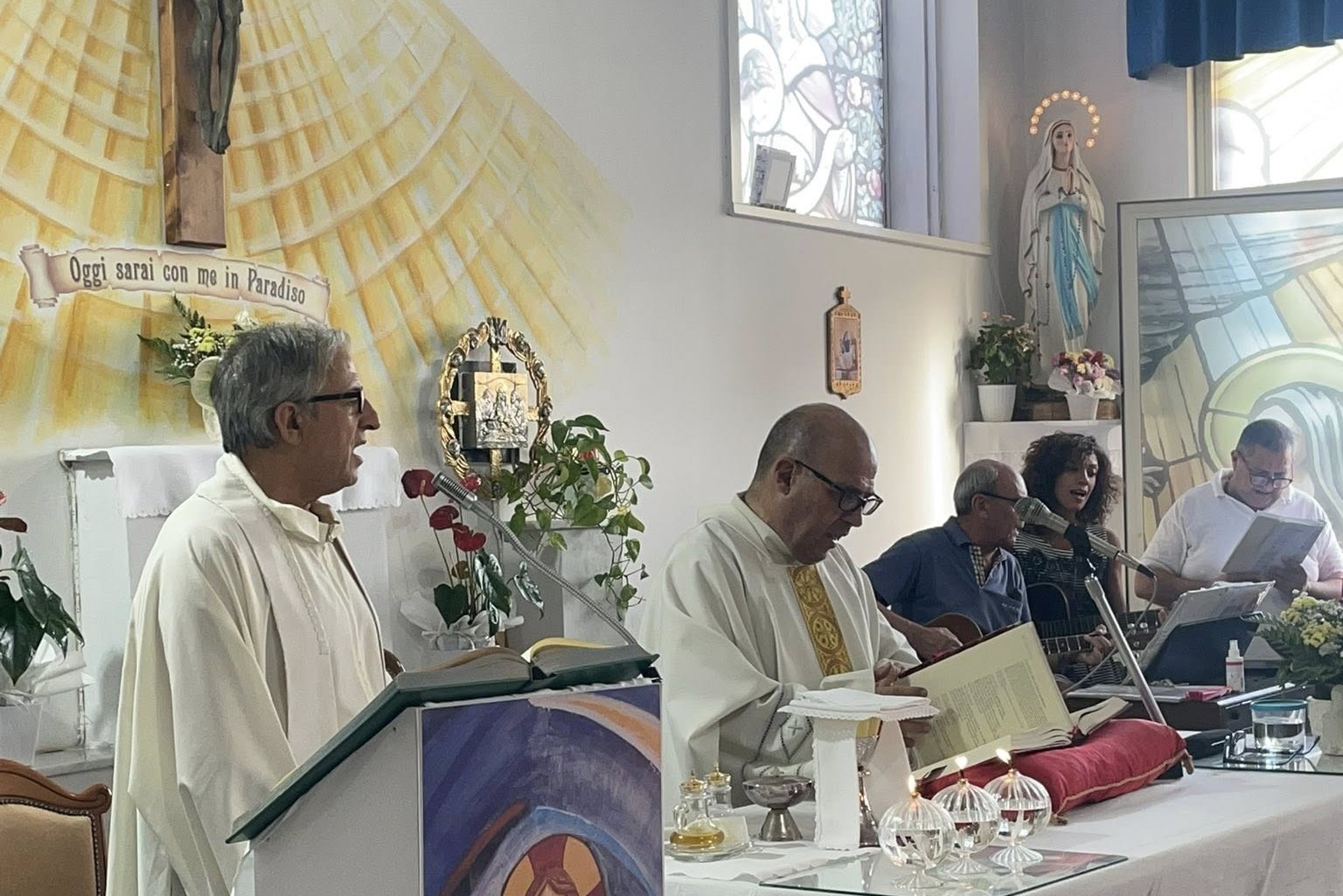 San Cataldo. Al via il triduo per la festa di Sant’Anna con padre Carmelo Carvello: l’emozione di tanti parrocchiani del quartiere nel rivederlo dopo anni