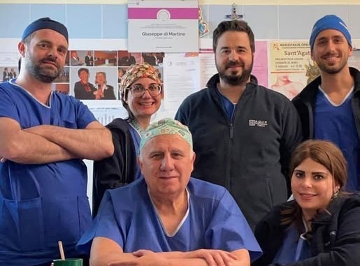 La Breast Unit di Gela cresce ancora: firmato il contratto a tempo indeterminato del dott. Salvatore Petitto