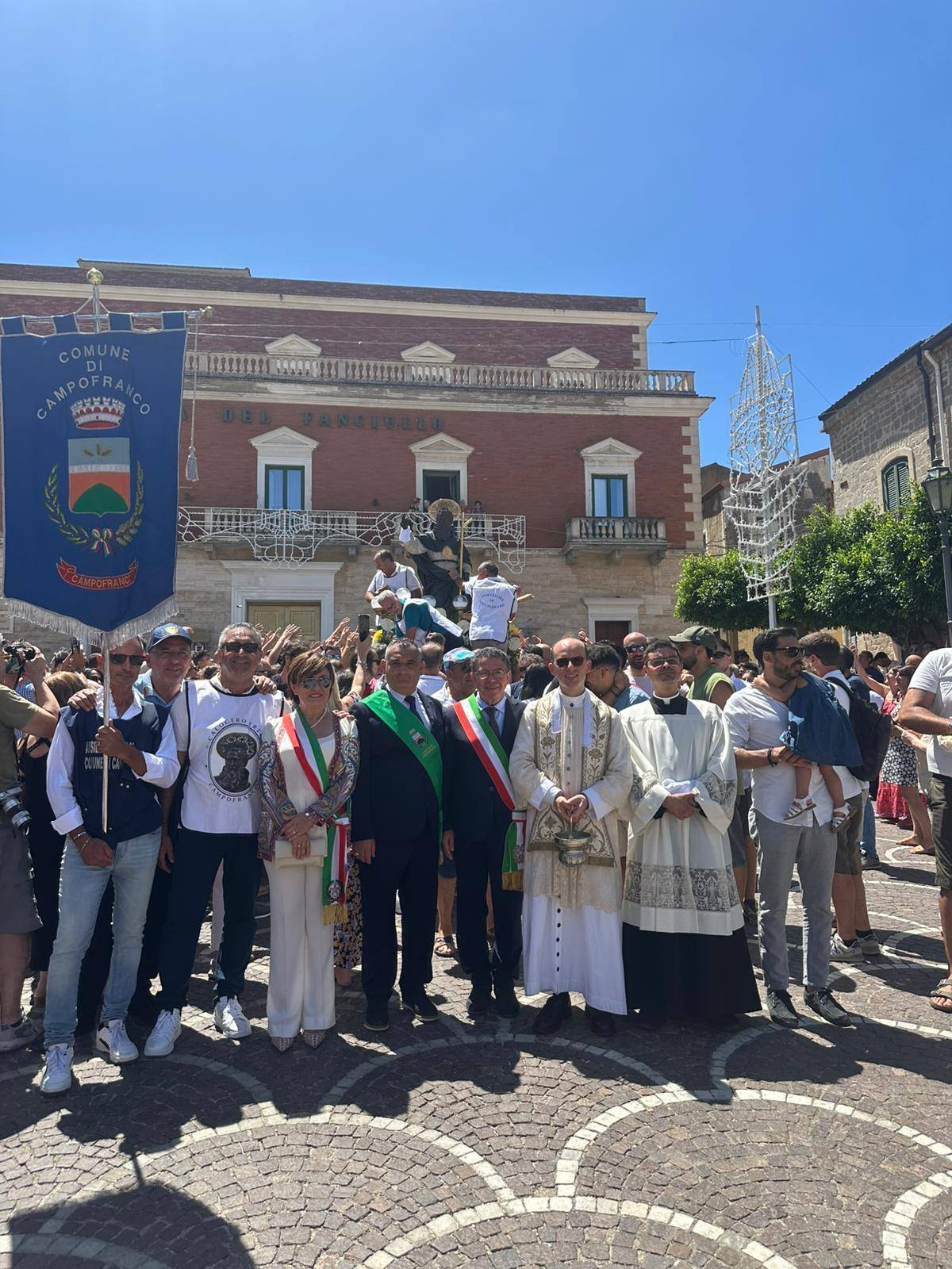 Campofranco. Conclusa la festa di San Calogero: gran partecipazione di popolo tra fede, folclore e devozione