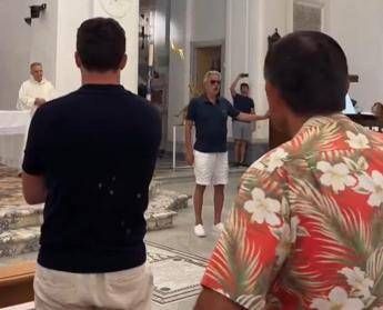 A messa spunta Bocelli e canta l’Ave Maria a Capri