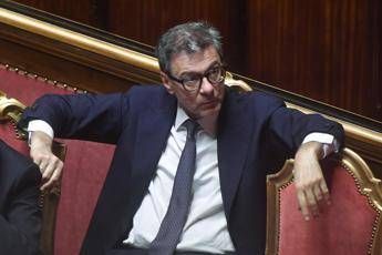 Dazi, Giorgetti: “Oltre 10% non sopportabile, Ue non molli un centimetro”