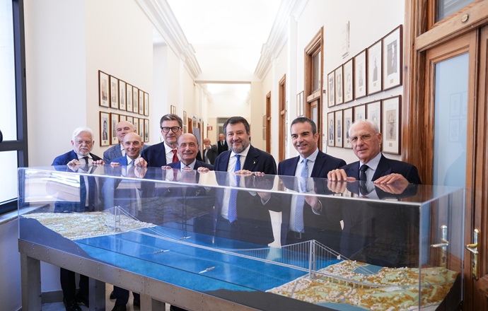 Ponte Stretto, firmato Accordo di programma. Schifani: “Ulteriore passo concreto verso un’opera storica per la Sicilia”