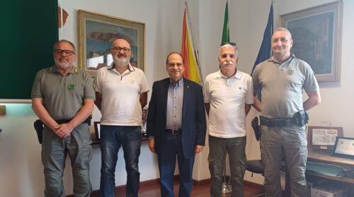 Caltanissetta. Incontri istituzionali per rafforzare la vigilanza ambientale, sinergia tra WWF e forze dell’ordine