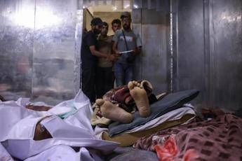 Gaza, “101 morti in 24 ore”. Trump: “Hamas si arrenda e finirà la crisi umanitaria”