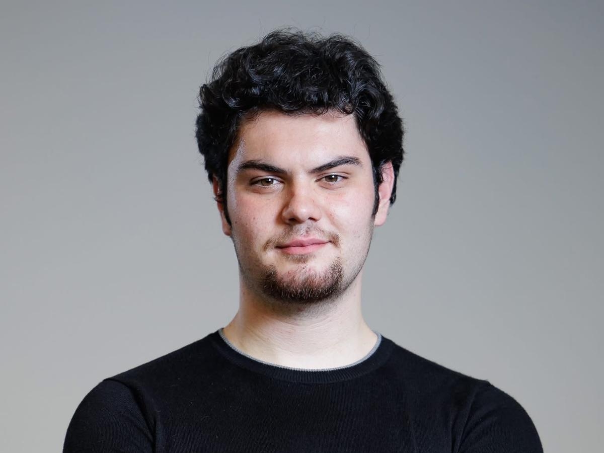 Luciano Giambra, giovane tenore nisseno, rappresenterà l’Italia all’Expo 2025 di Osaka