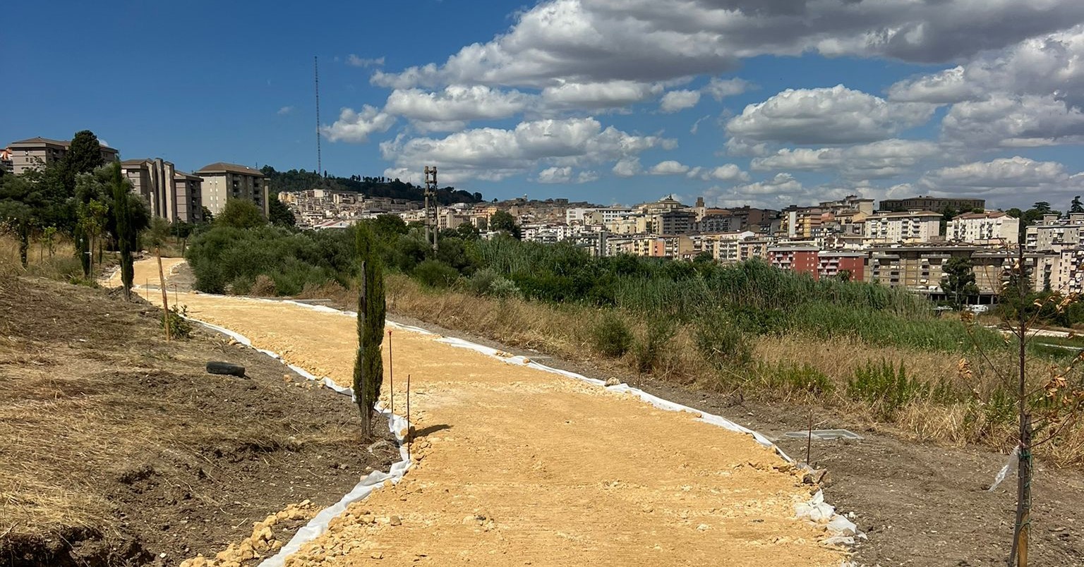 Caltanissetta. Proseguono i lavori al Parco “Rosario Assunto”