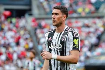 Milan, pista Vlahovic per l’attacco: contatti con la Juventus