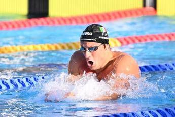 Mondiali nuoto, avanzano Martinenghi e Razzetti. Attesa per le finali di Ceccon e Quadarella