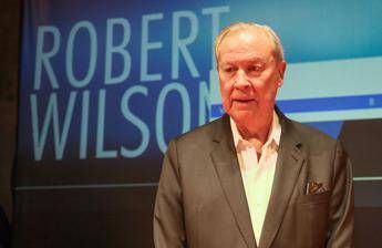 Morto Bob Wilson, addio al regista visionario della scena contemporanea