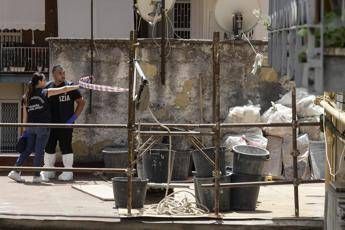 Napoli, 4 indagati per i 3 operai morti al Vomero: martedì l’autopsia