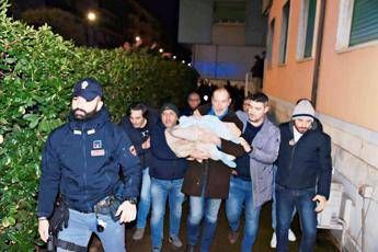 Neonata rapita a Cosenza, Rosa Vespa lascia il carcere. La famiglia: “Domiciliari inammissibili”