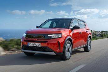 Nuovo Opel Frontera: il nuovo SUV elettrificato spazioso, versatile e accessibile