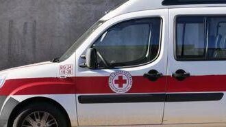 Operaio di 60 anni muore schiacciato da muletto nel Bresciano