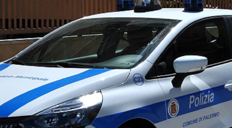 A Palermo scontro tra tre auto: il bilancio è di sette feriti in ospedale