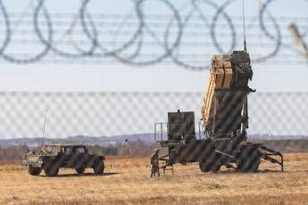 Patriot all’Ucraina in arrivo da Usa e Germania. Zelensky annuncia nuovi colloqui