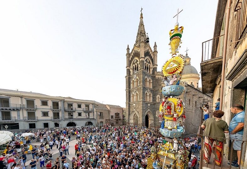 La “Vara” di Randazzo, il 1° agosto un evento tra arte, simboli religiosi e identità civica