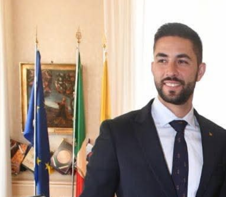 Caltanissetta, l’iniziativa del consigliere  Mirisola: in commissione la bozza di Regolamento per il Baratto Amministrativo  