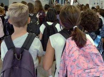 Scuola, Invalsi: “Cala la dispersione scolastica ma resta gap tra Nord e Sud”
