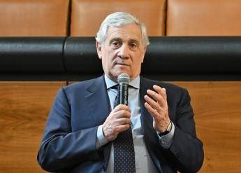 Maltempo, Tajani: “Le disponibilità economiche si trovano, i fondi per il Ponte vanno usati per il Ponte”