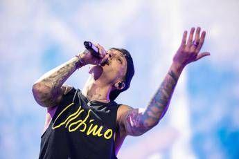 Ultimo: “L’annuncio più importante della mia carriera”. Di cosa si tratta