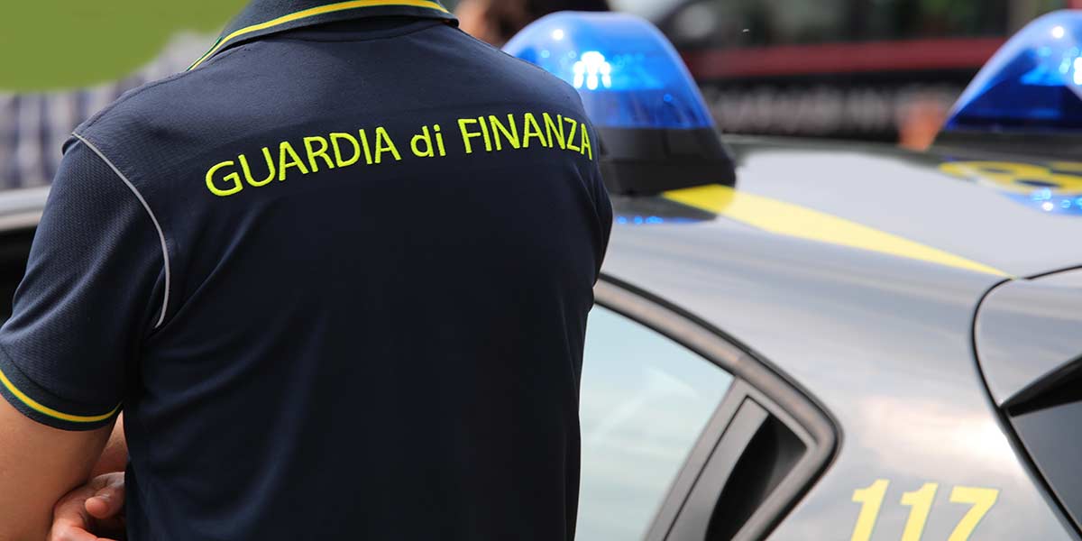 Trapani: favoreggiamento immigrazione clandestina, 3 arresti