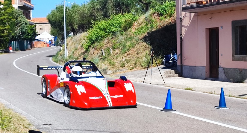 Motori. Alla 4^ edizione dell’Autoslalom di Castell’Umberto s’è imposto Silvio Fiore (Radical SR4)