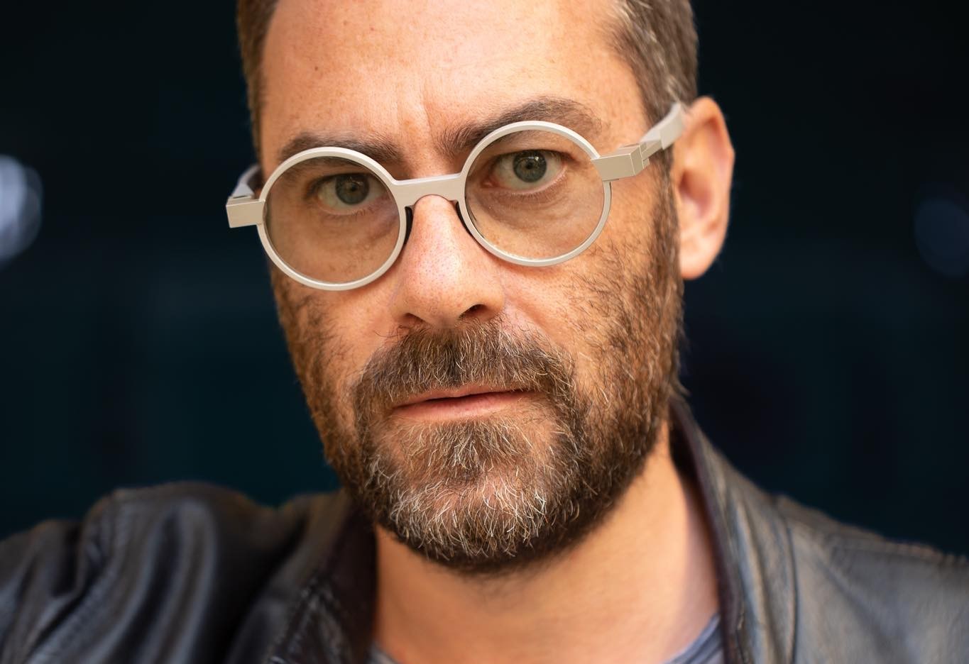 Santa Caterina. Il 22 agosto in Piazza Garibaldi c’è lo spettacolo “Parlami d’Amore – Quando la radio cantava la Vita”