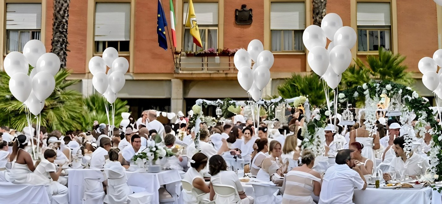 San Cataldo. Il 13 settembre davanti al Municipio “Cena in bianco per la Pace nel Mondo”