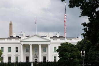 Agenzia sanitaria Usa, Casa Bianca sceglie nuovo direttore ad interim: è il vice di Kennedy Jr