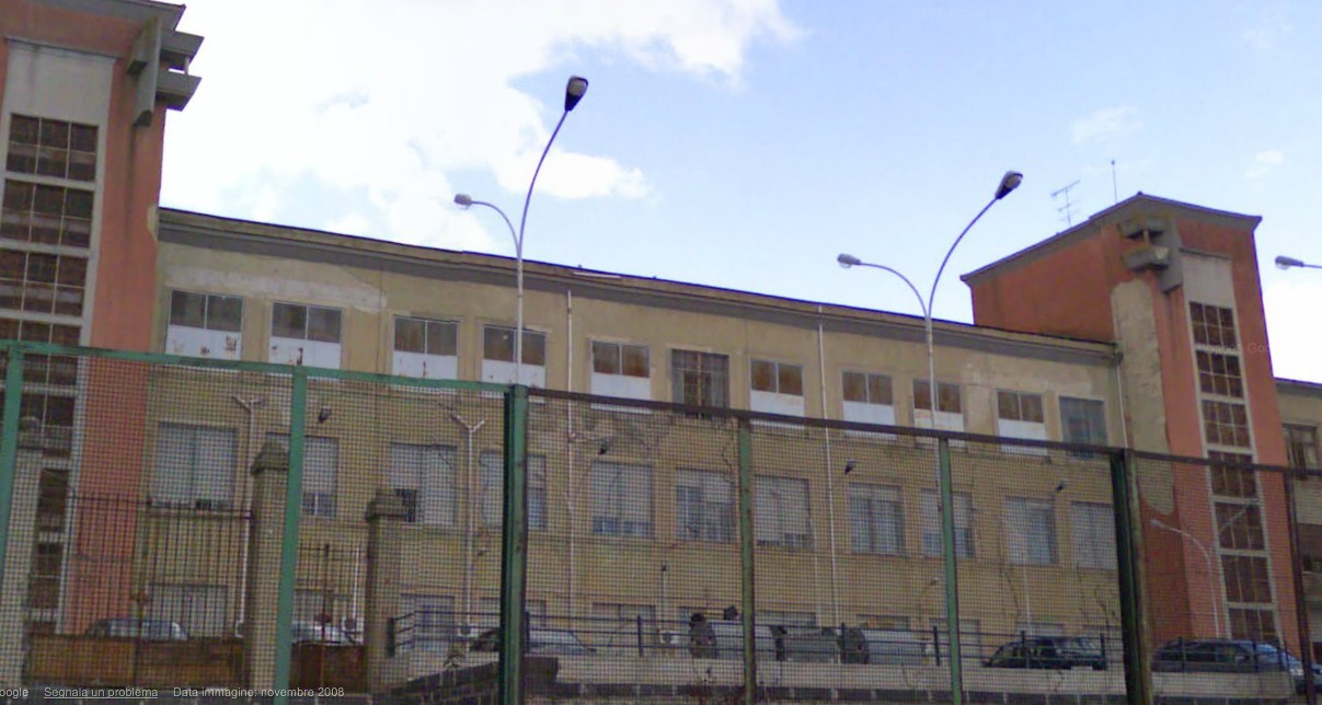 Operazione della polizia penitenziaria nella Casa di Reclusione di San Cataldo, sequestrati nove telefonini