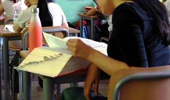Caro scuola, in 12 mesi erogati 370 milioni in prestiti personali per le spese